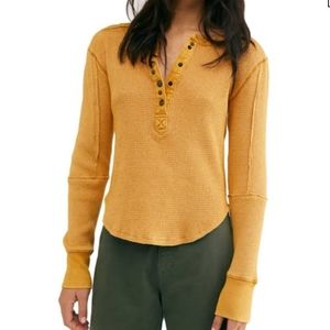 We The Free Everest Henley Waffle Knit Top Size XS